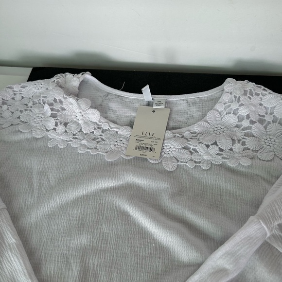 NWT ELLE White Soft Knit Top Mid Length Sleeves and Tie at Bottom of Hem - Picture 8 of 10
